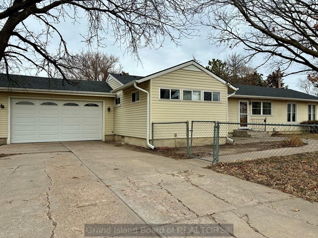 Grand Island, Nebraska 68801, United States, 3 Bedrooms Bedrooms, ,2 BathroomsBathrooms,Residential,Active,10684
