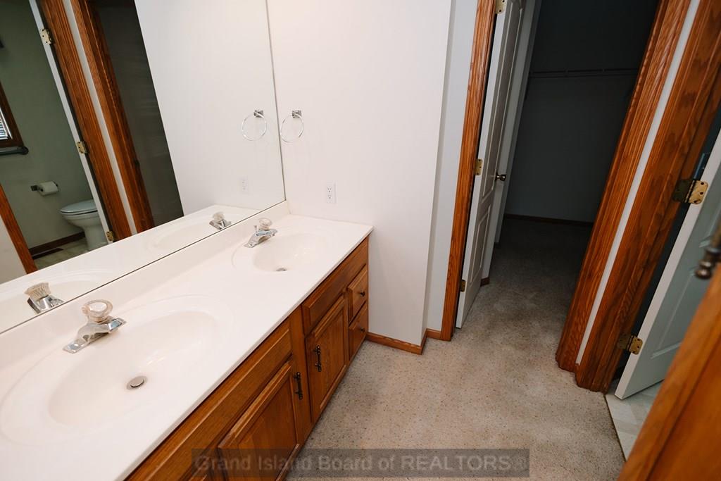 Grand Island, Nebraska 68803, United States, 3 Bedrooms Bedrooms, ,3 BathroomsBathrooms,Residential,Active,187862