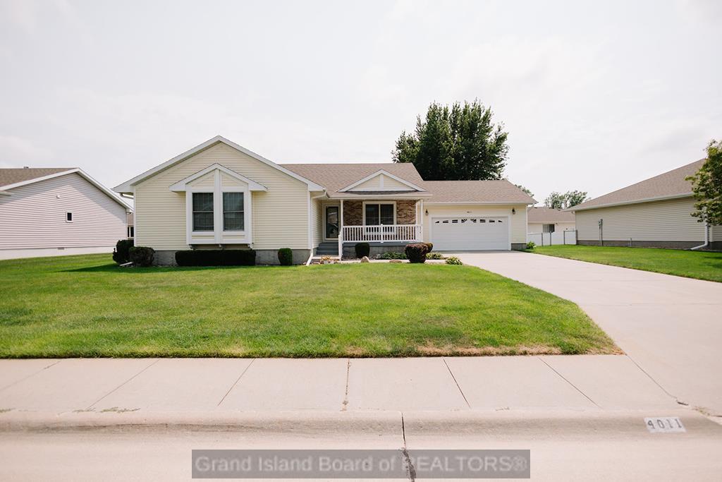 Grand Island, Nebraska 68803, United States, 3 Bedrooms Bedrooms, ,3 BathroomsBathrooms,Residential,Active,187862