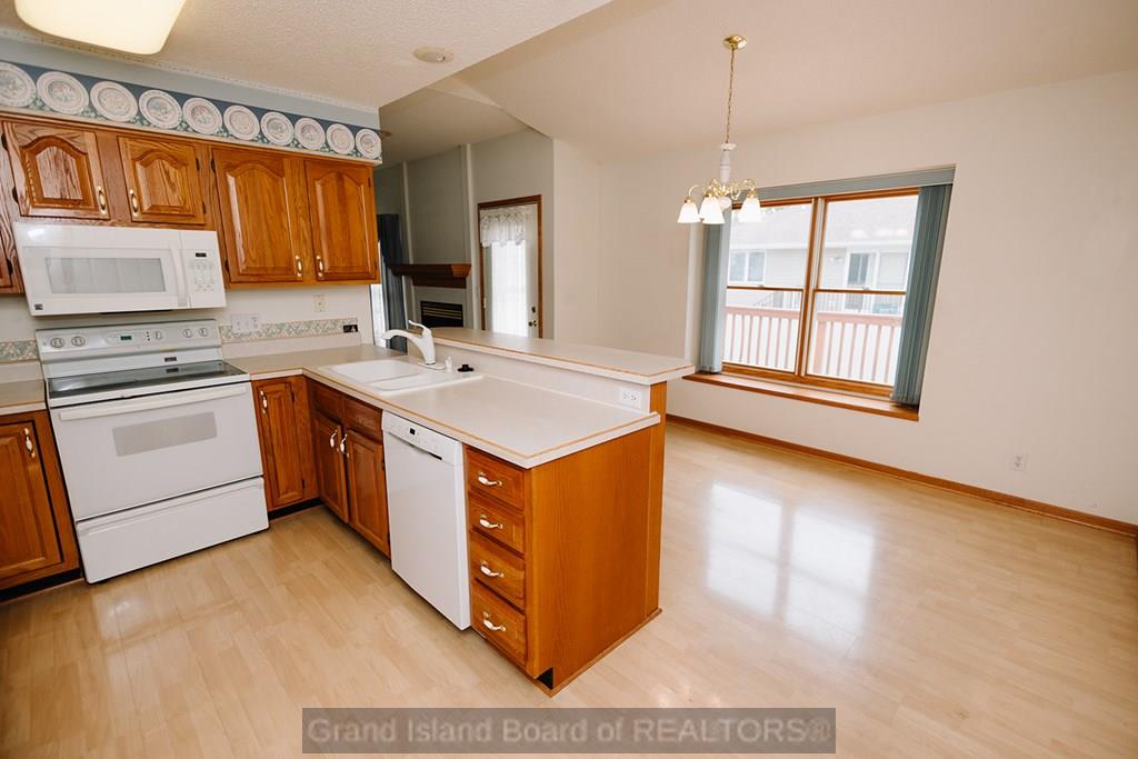 Grand Island, Nebraska 68803, United States, 3 Bedrooms Bedrooms, ,3 BathroomsBathrooms,Residential,Active,187862