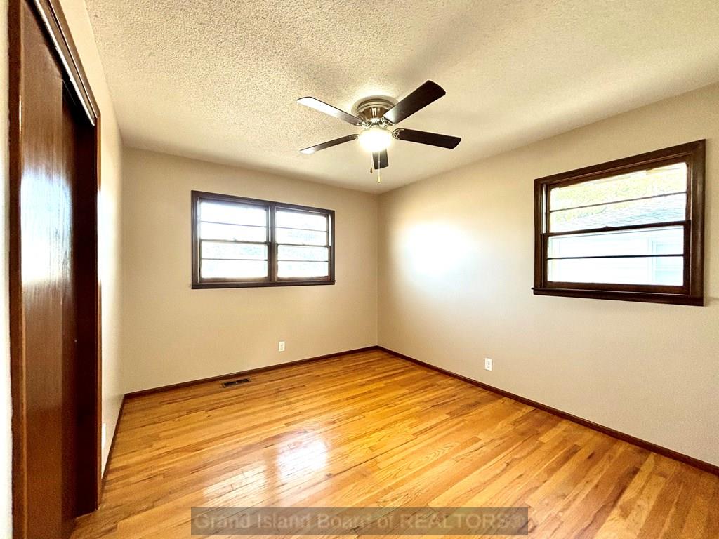 Grand Island, Nebraska 68803, United States, 3 Bedrooms Bedrooms, ,2 BathroomsBathrooms,Residential,Pending,38235