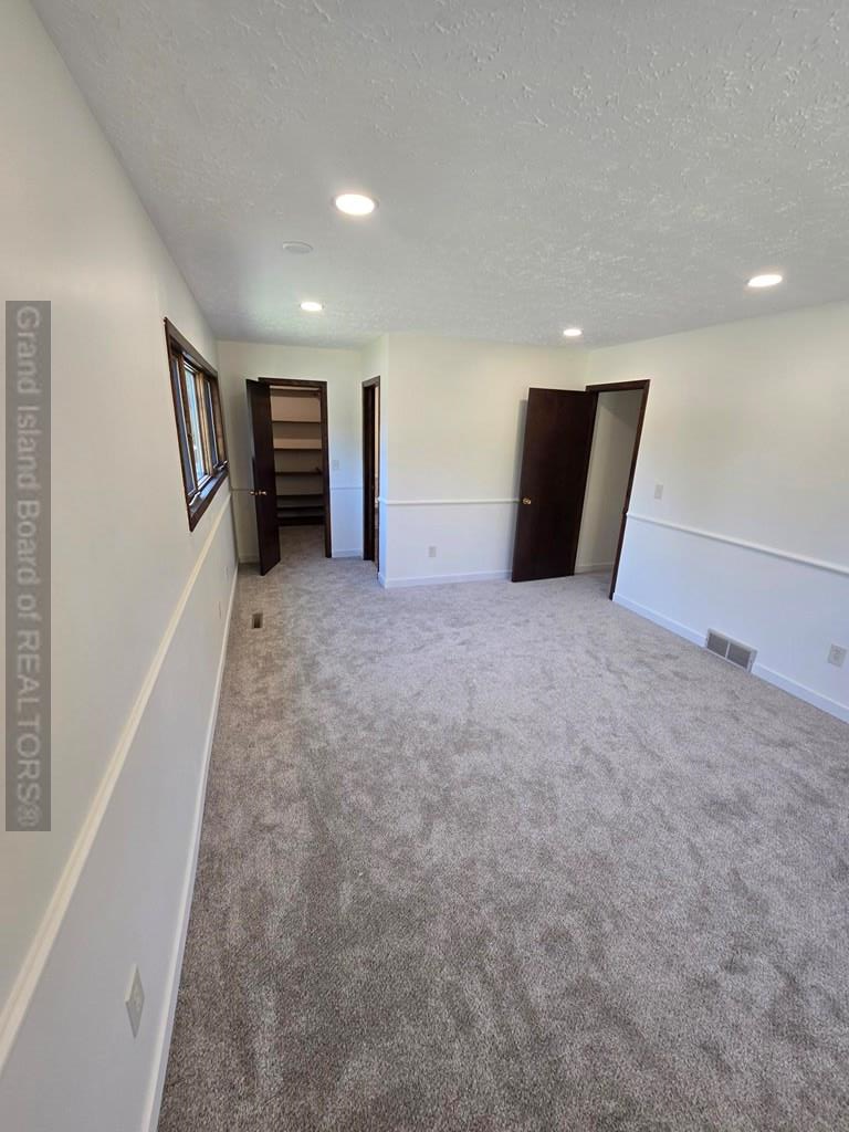 Grand Island, Nebraska 68801, United States, 4 Bedrooms Bedrooms, ,3 BathroomsBathrooms,Residential,Active,206481