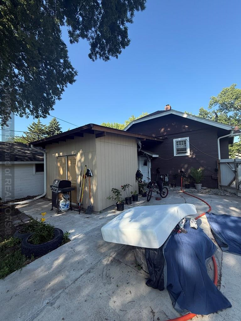 Grand Island, Nebraska 68801, United States, 2 Bedrooms Bedrooms, ,2 BathroomsBathrooms,Residential,Active,164145