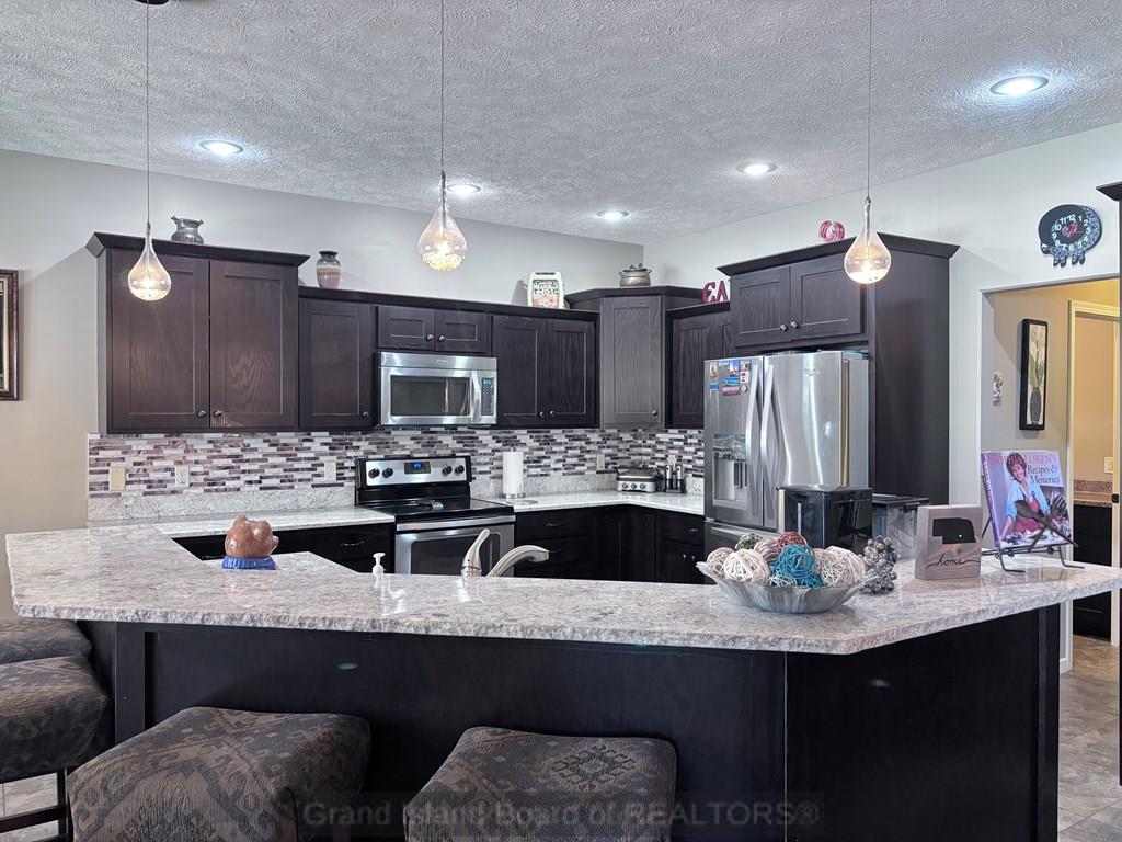 Grand Island, Nebraska 68801, United States, 5 Bedrooms Bedrooms, ,3 BathroomsBathrooms,Residential,Active,241688