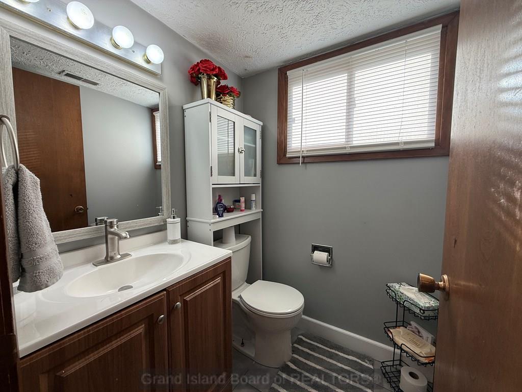 Grand Island, Nebraska 68801, United States, 3 Bedrooms Bedrooms, ,2 BathroomsBathrooms,Residential,Active,104619