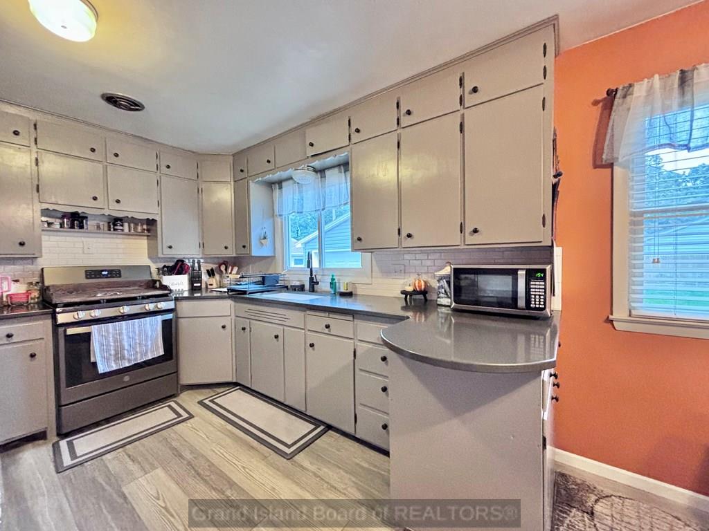 Grand Island, Nebraska 68801, United States, 2 Bedrooms Bedrooms, ,2 BathroomsBathrooms,Residential,Active,236502