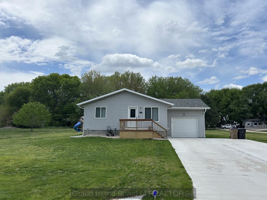 St. Libory, Nebraska 68872, United States, 5 Bedrooms Bedrooms, ,2 BathroomsBathrooms,Residential,Active,124830
