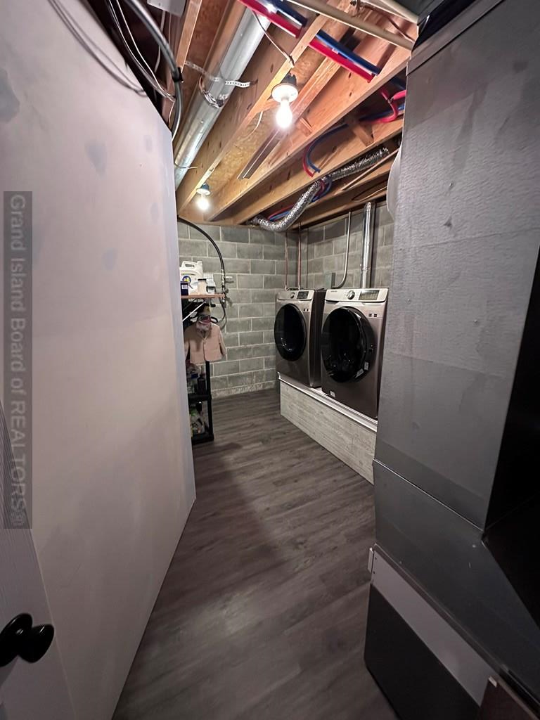 St. Libory, Nebraska 68872, United States, 5 Bedrooms Bedrooms, ,2 BathroomsBathrooms,Residential,Active,124830