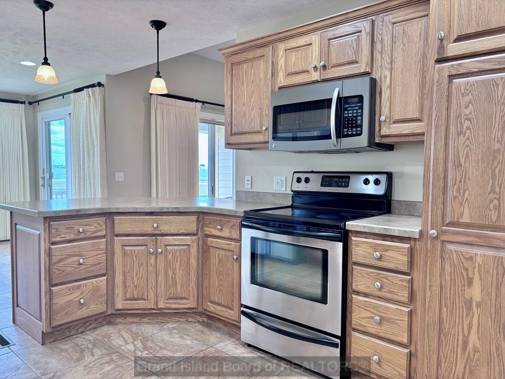 Grand Island, Nebraska 68803, United States, 3 Bedrooms Bedrooms, ,3 BathroomsBathrooms,Residential,Active,136919