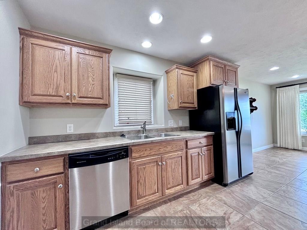 Grand Island, Nebraska 68803, United States, 3 Bedrooms Bedrooms, ,3 BathroomsBathrooms,Residential,Active,136919