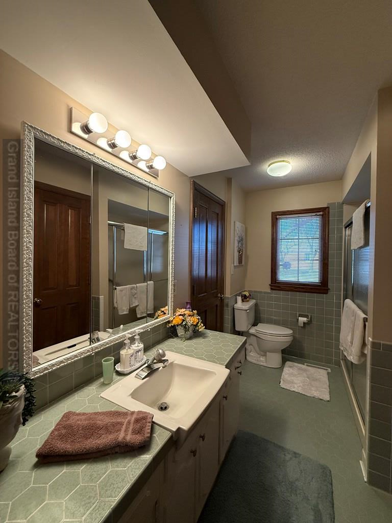 Grand Island, Nebraska 68801, United States, 2 Bedrooms Bedrooms, ,1 BathroomBathrooms,Residential,Active,89991