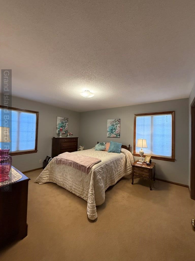 Grand Island, Nebraska 68801, United States, 2 Bedrooms Bedrooms, ,1 BathroomBathrooms,Residential,Active,89991