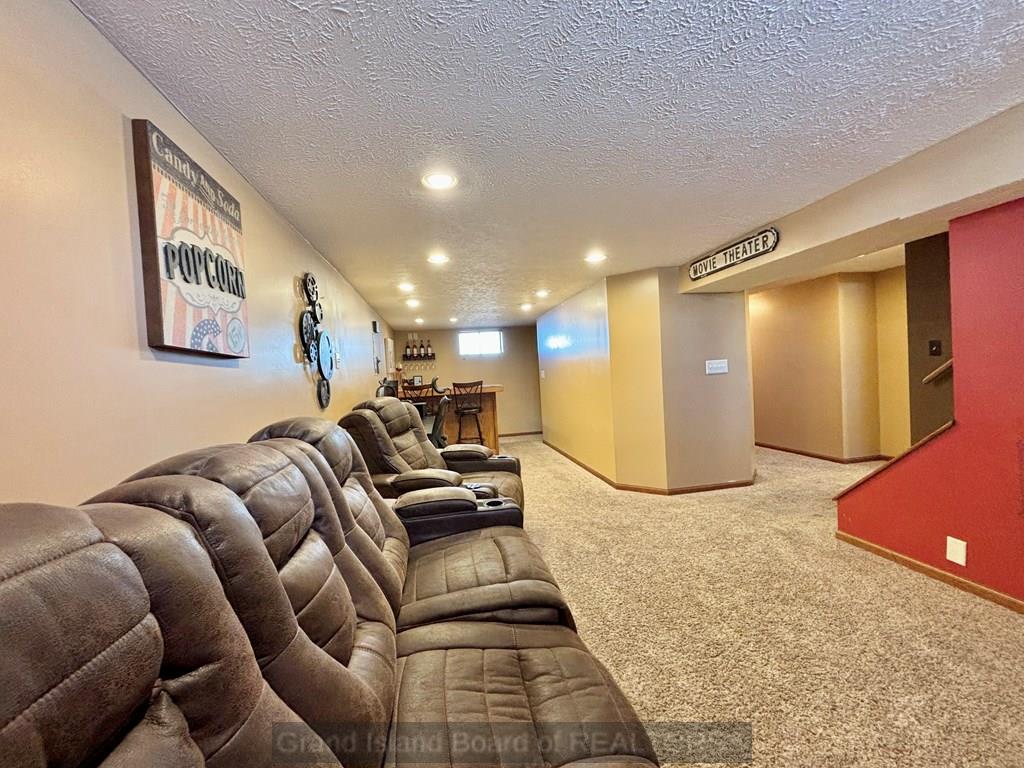 Grand Island, Nebraska 68803, United States, 2 Bedrooms Bedrooms, ,2 BathroomsBathrooms,Residential,Pending,84569