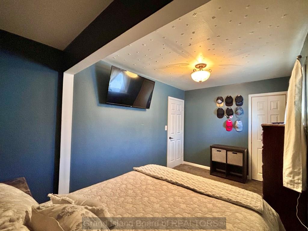 Grand Island, Nebraska 68803, United States, 2 Bedrooms Bedrooms, ,2 BathroomsBathrooms,Residential,Pending,84569