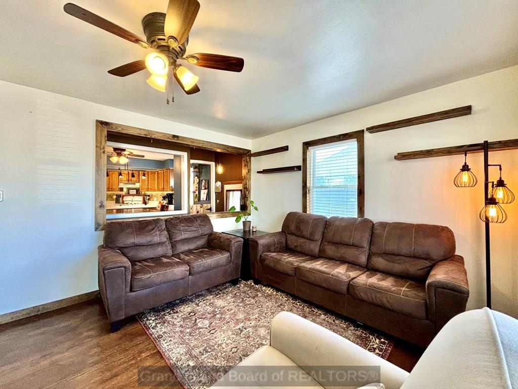 Grand Island, Nebraska 68803, United States, 2 Bedrooms Bedrooms, ,2 BathroomsBathrooms,Residential,Pending,84569