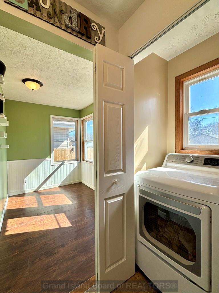 Grand Island, Nebraska 68803, United States, 2 Bedrooms Bedrooms, ,2 BathroomsBathrooms,Residential,Pending,84569