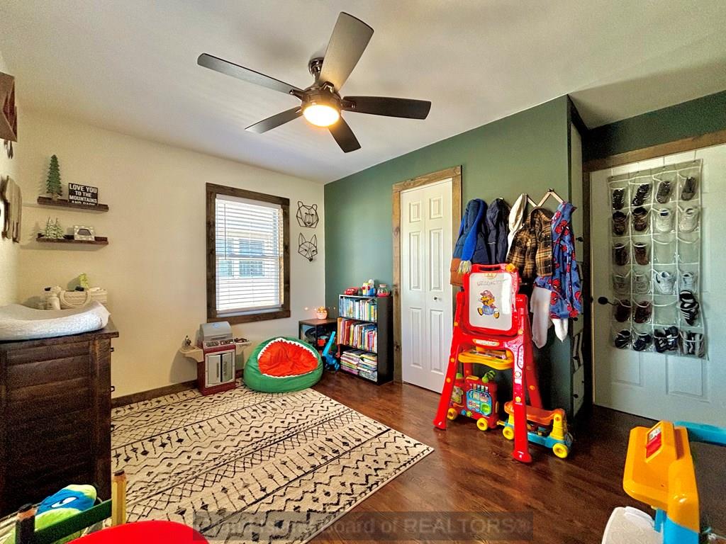 Grand Island, Nebraska 68803, United States, 2 Bedrooms Bedrooms, ,2 BathroomsBathrooms,Residential,Pending,84569