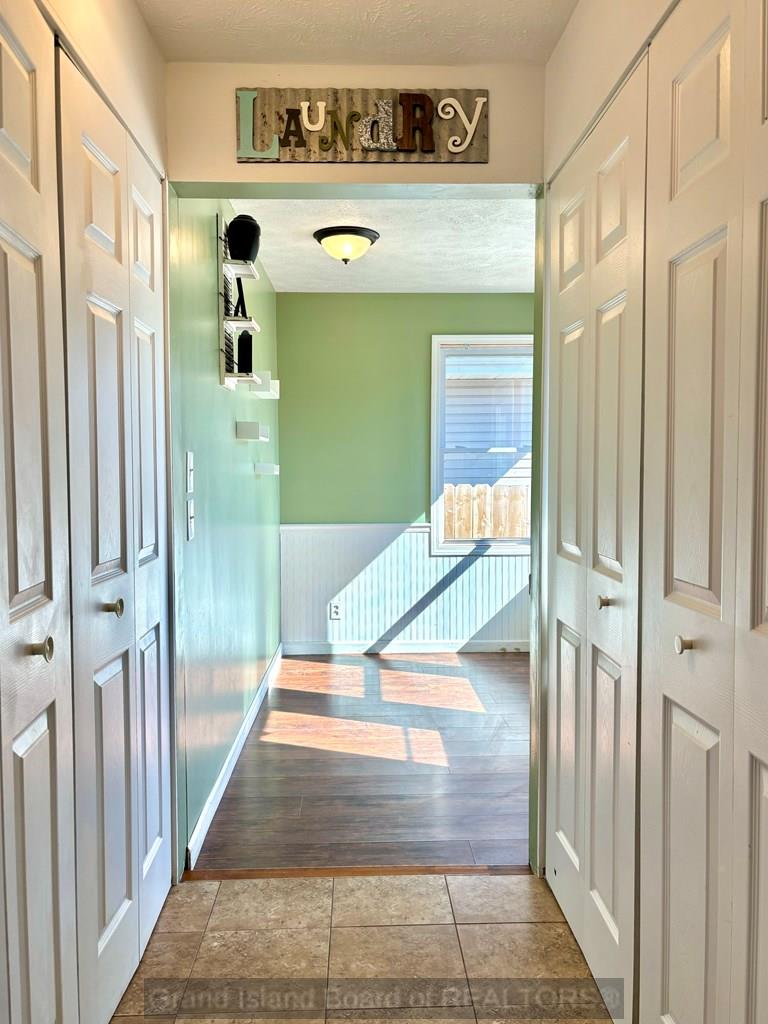 Grand Island, Nebraska 68803, United States, 2 Bedrooms Bedrooms, ,2 BathroomsBathrooms,Residential,Pending,84569