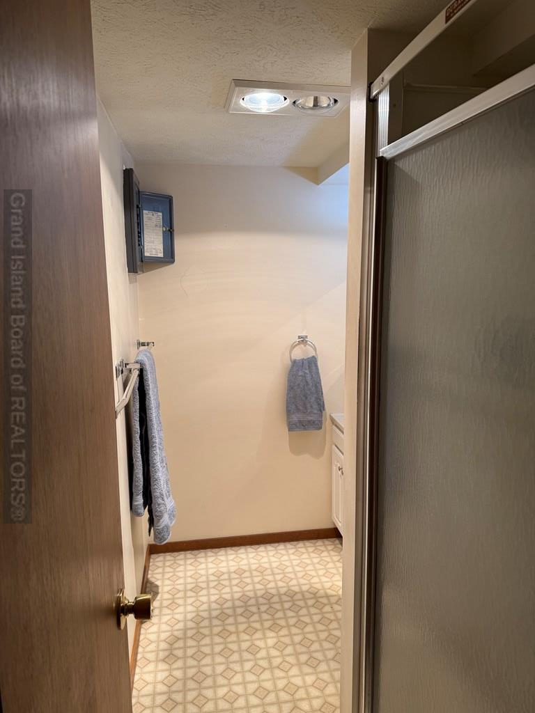 Grand Island, Nebraska 68801, United States, 3 Bedrooms Bedrooms, ,2 BathroomsBathrooms,Residential,Active,94253