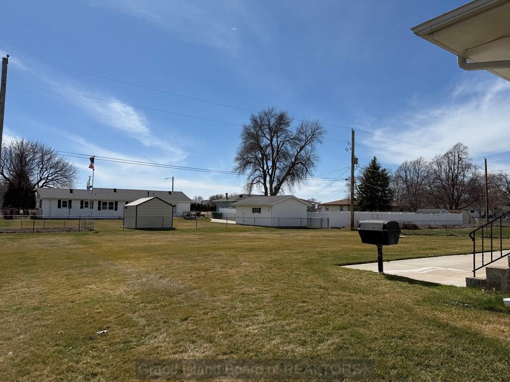 Grand Island, Nebraska 68801, United States, 3 Bedrooms Bedrooms, ,2 BathroomsBathrooms,Residential,Active,94253