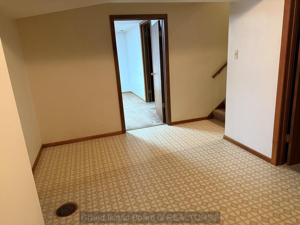 Grand Island, Nebraska 68801, United States, 3 Bedrooms Bedrooms, ,2 BathroomsBathrooms,Residential,Active,94253