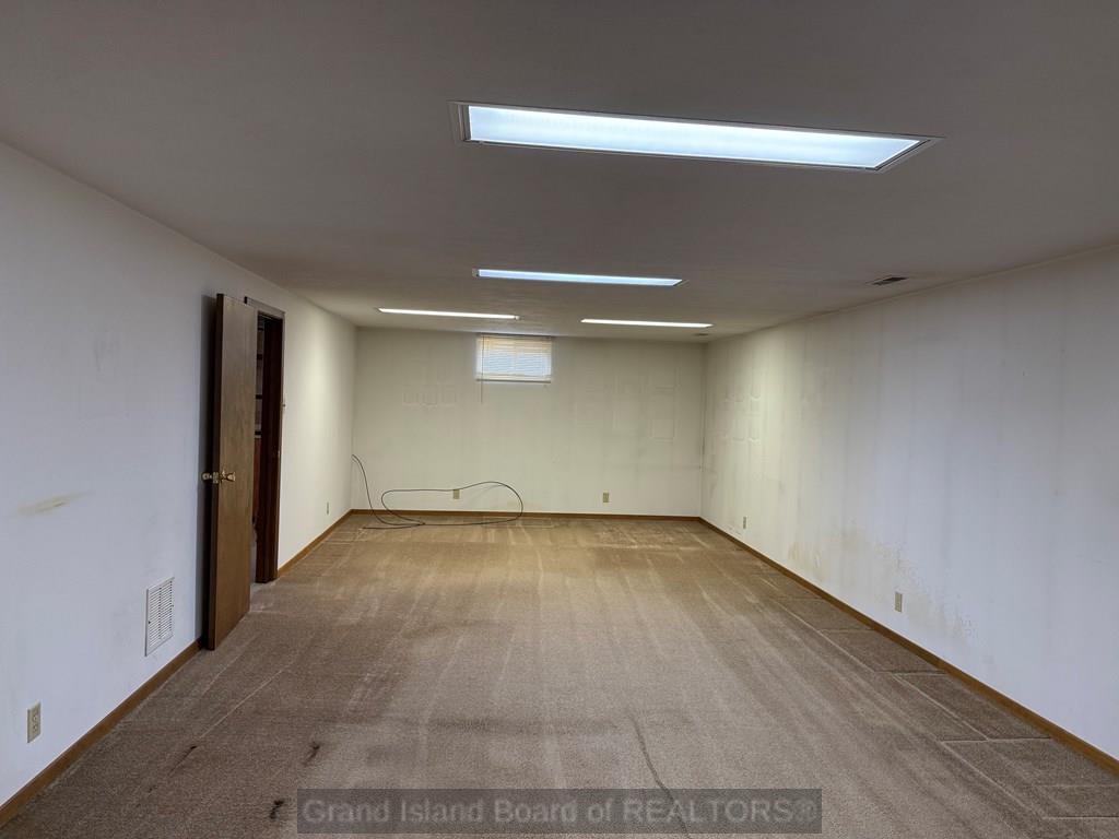 Grand Island, Nebraska 68801, United States, 3 Bedrooms Bedrooms, ,2 BathroomsBathrooms,Residential,Active,94253