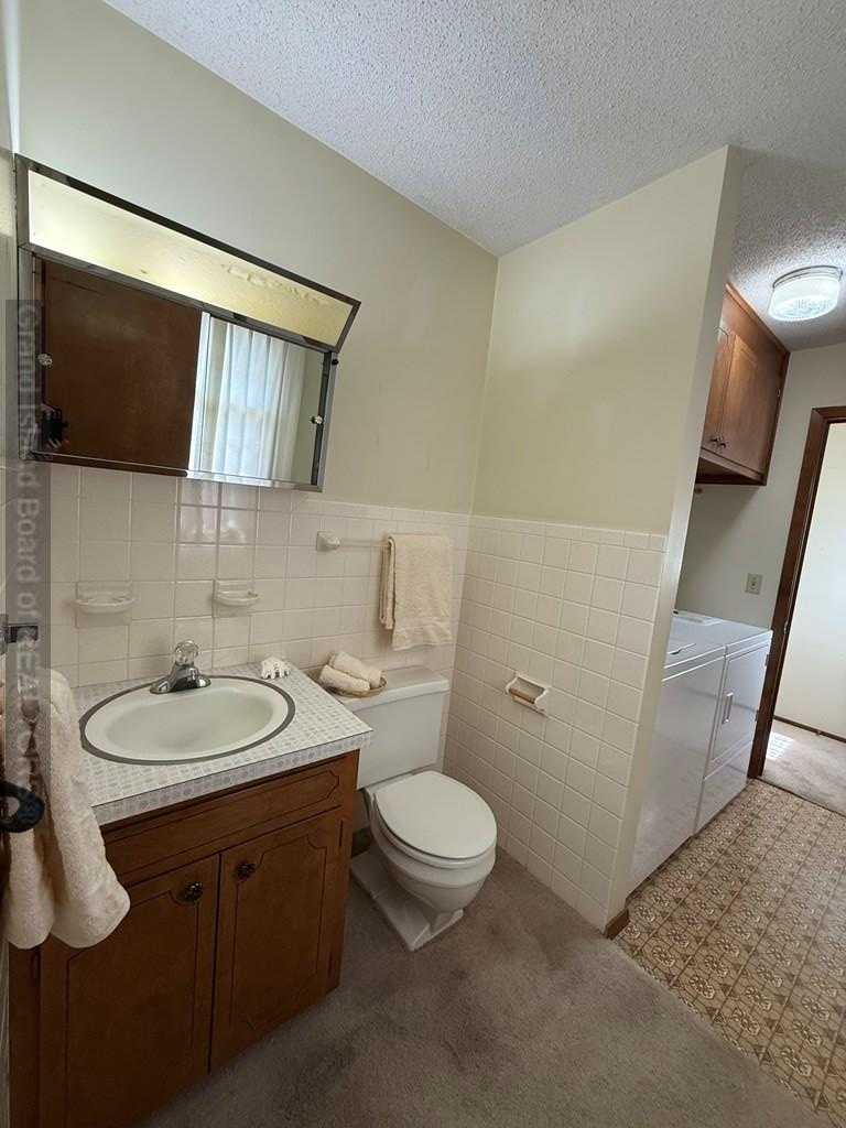 Grand Island, Nebraska 68801, United States, 3 Bedrooms Bedrooms, ,2 BathroomsBathrooms,Residential,Active,94253