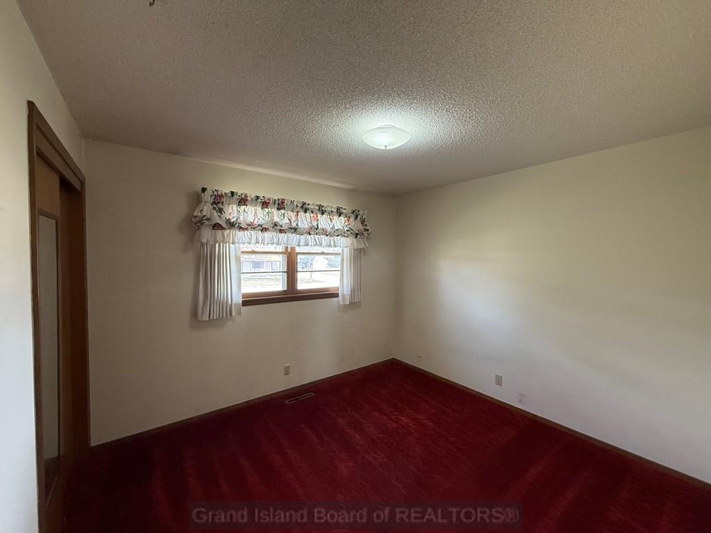 Grand Island, Nebraska 68801, United States, 3 Bedrooms Bedrooms, ,2 BathroomsBathrooms,Residential,Active,94253