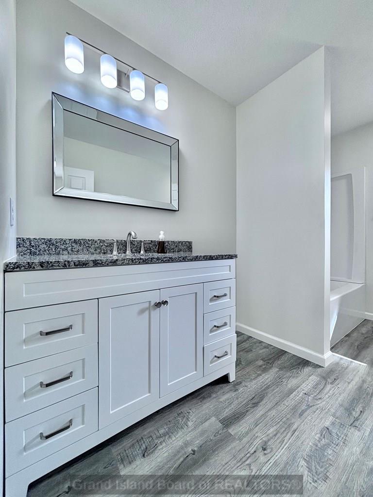 Hastings, Nebraska 68901, United States, 4 Bedrooms Bedrooms, ,2 BathroomsBathrooms,Residential,Active,218985