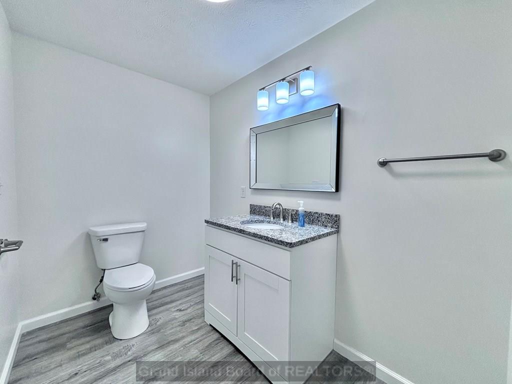 Hastings, Nebraska 68901, United States, 4 Bedrooms Bedrooms, ,2 BathroomsBathrooms,Residential,Active,218985