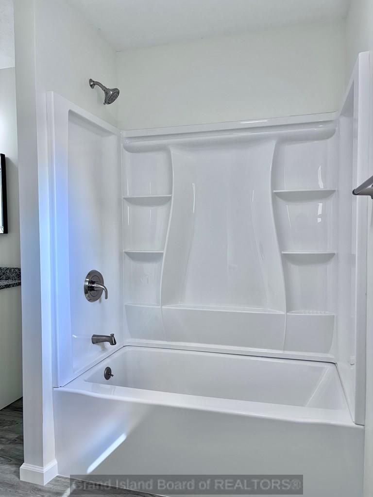 Hastings, Nebraska 68901, United States, 4 Bedrooms Bedrooms, ,2 BathroomsBathrooms,Residential,Active,218985