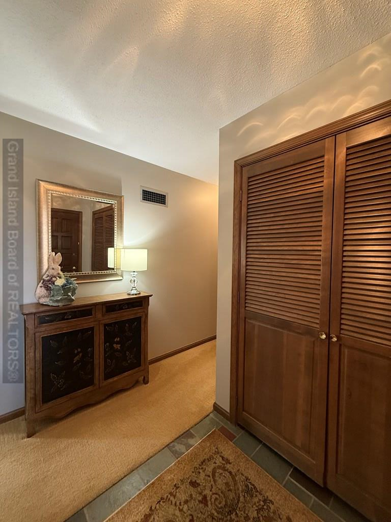 Grand Island, Nebraska 68801, United States, 2 Bedrooms Bedrooms, ,1 BathroomBathrooms,Residential,Active,90002