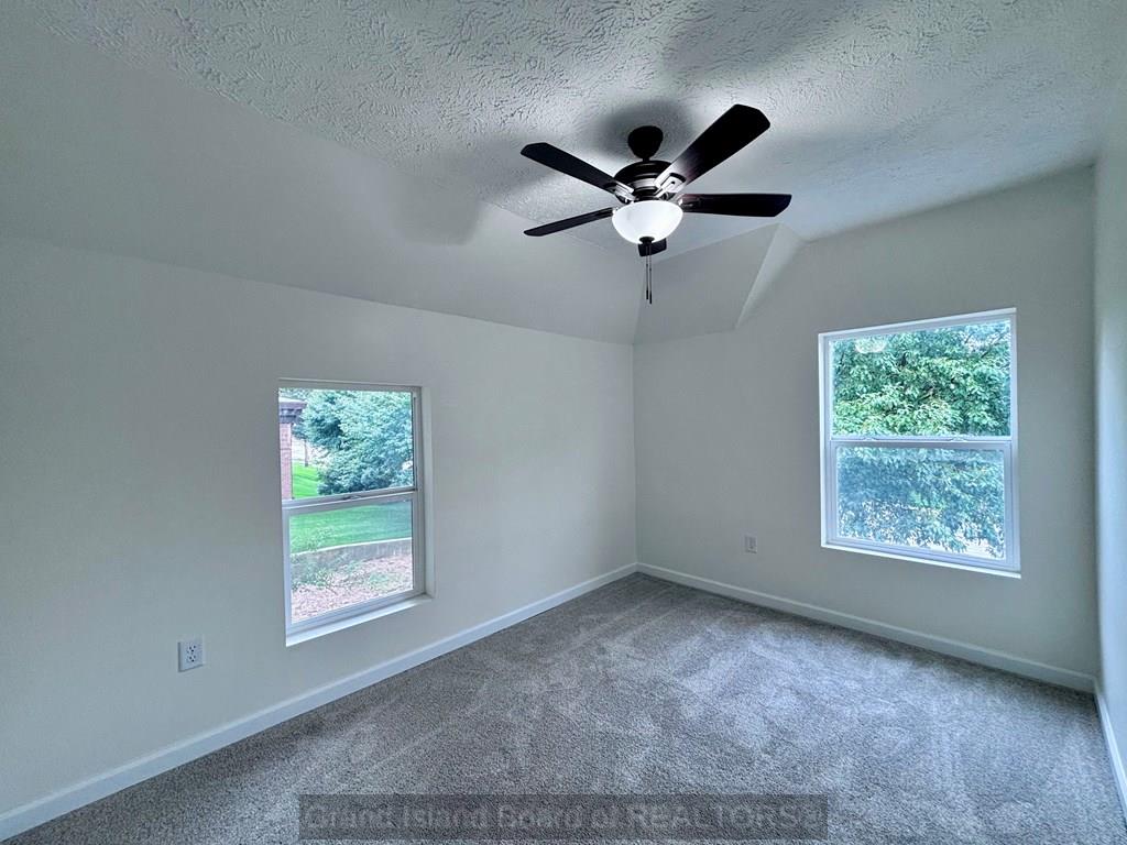 Aurora, Nebraska 68818, United States, 5 Bedrooms Bedrooms, ,2 BathroomsBathrooms,Residential,Active,201052