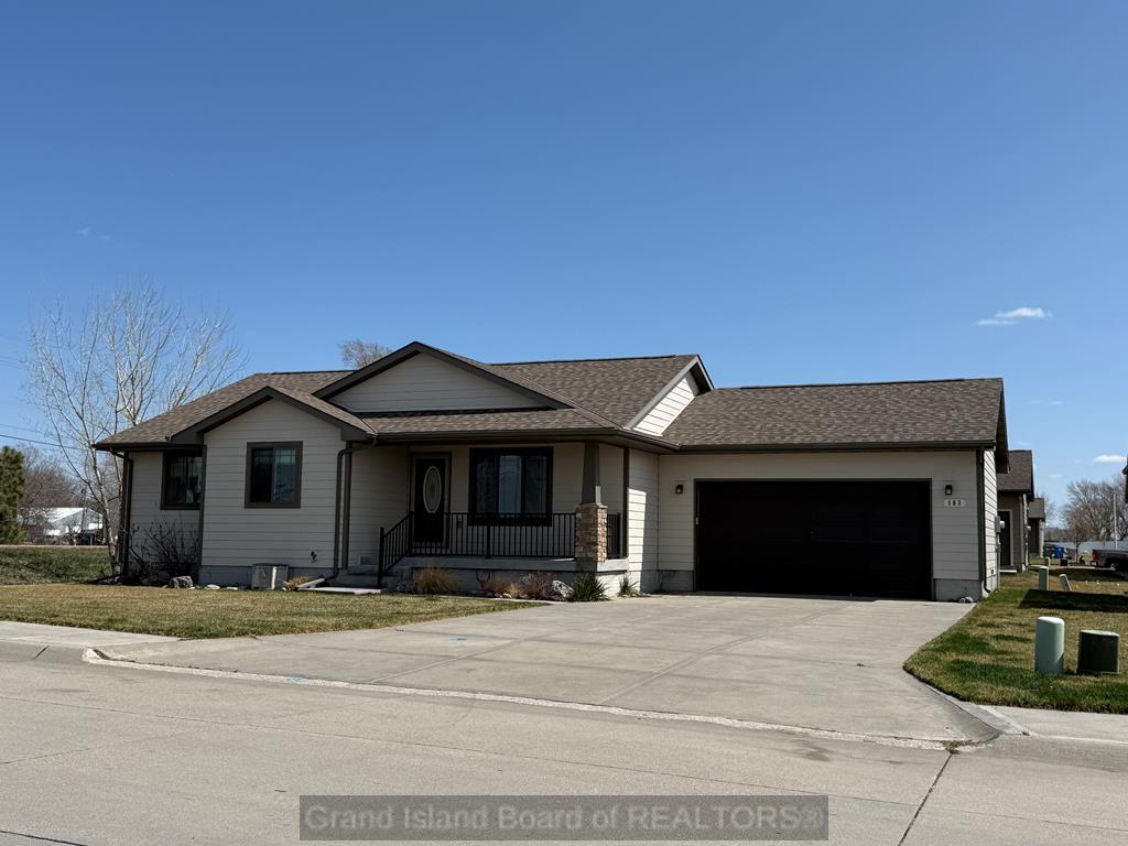 Grand Island, Nebraska 68803, United States, 3 Bedrooms Bedrooms, ,2 BathroomsBathrooms,Residential,Active,98696