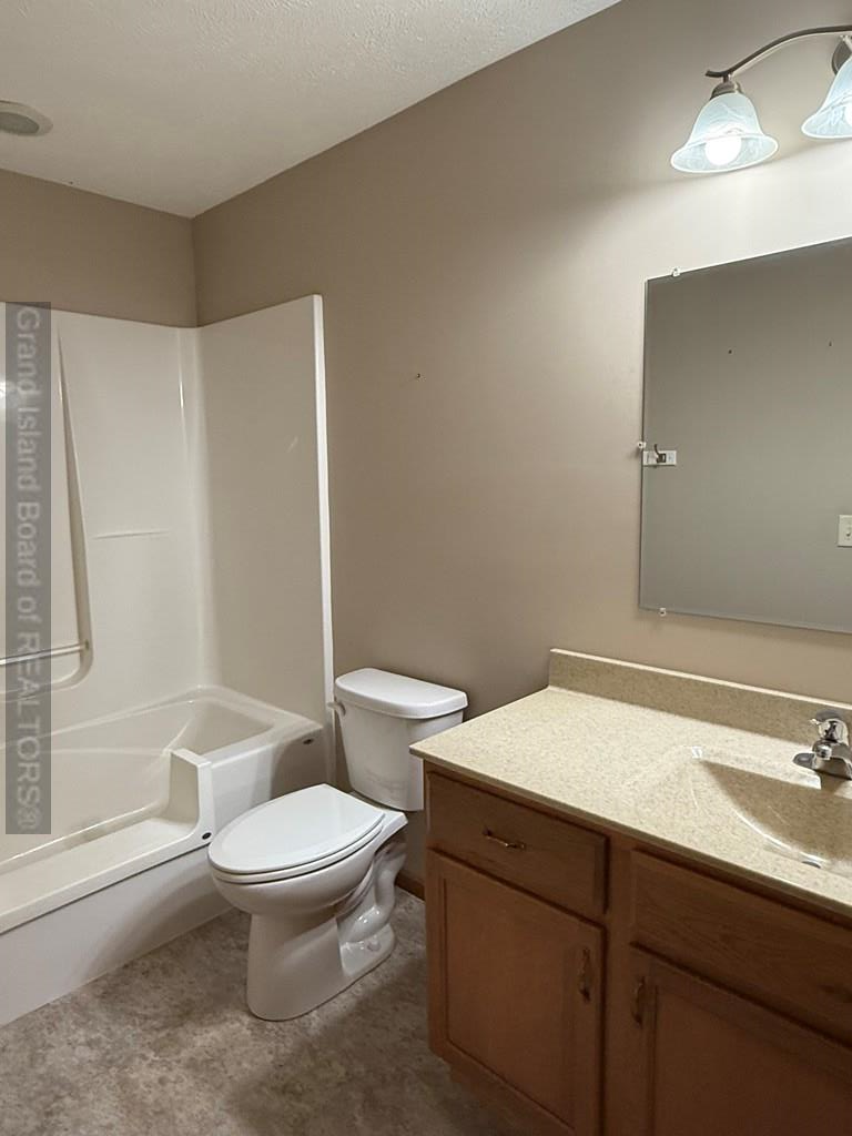 Grand Island, Nebraska 68803, United States, 3 Bedrooms Bedrooms, ,2 BathroomsBathrooms,Residential,Active,98696