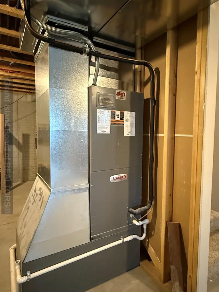 Grand Island, Nebraska 68803, United States, 3 Bedrooms Bedrooms, ,2 BathroomsBathrooms,Residential,Active,98696