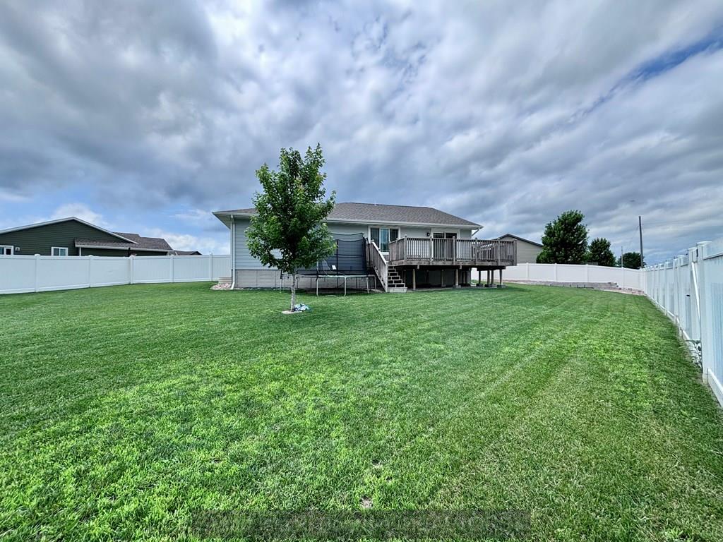 Grand Island, Nebraska 68803, United States, 5 Bedrooms Bedrooms, ,3 BathroomsBathrooms,Residential,Active,162124