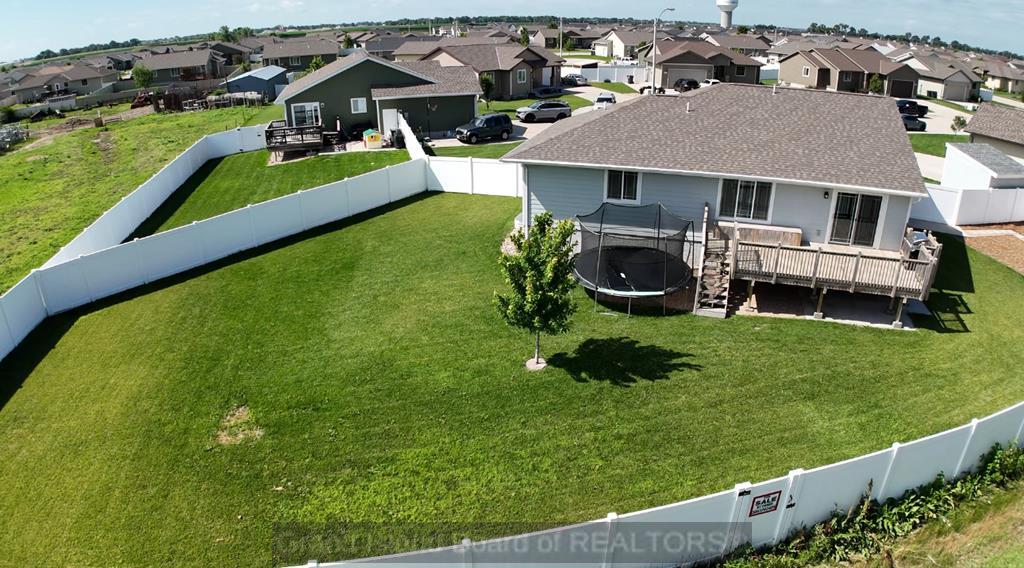 Grand Island, Nebraska 68803, United States, 5 Bedrooms Bedrooms, ,3 BathroomsBathrooms,Residential,Active,162124