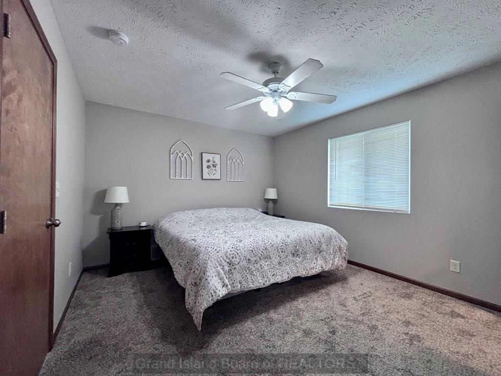 Grand Island, Nebraska 68803, United States, 5 Bedrooms Bedrooms, ,3 BathroomsBathrooms,Residential,Active,162124