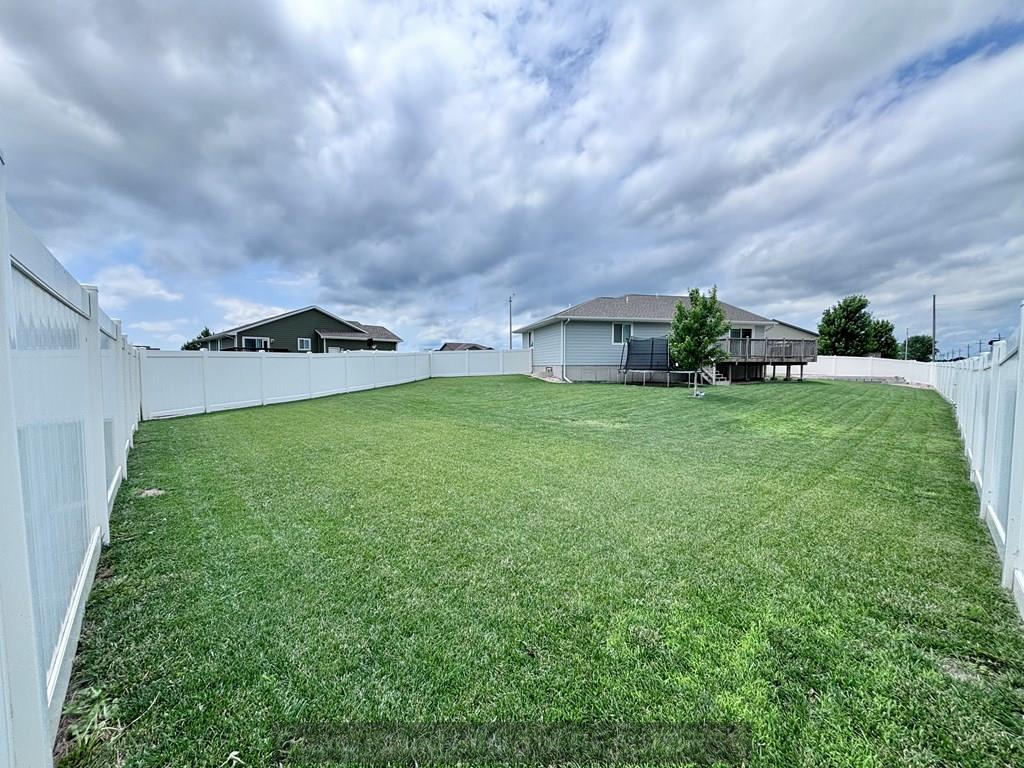 Grand Island, Nebraska 68803, United States, 5 Bedrooms Bedrooms, ,3 BathroomsBathrooms,Residential,Active,162124