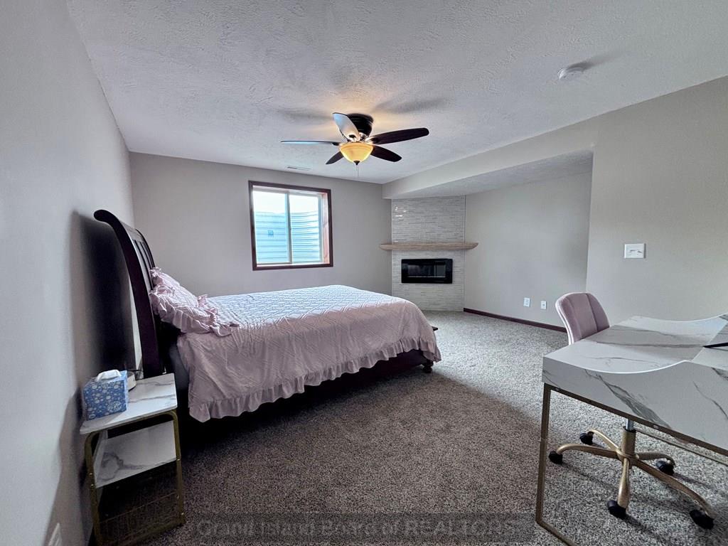 Grand Island, Nebraska 68803, United States, 5 Bedrooms Bedrooms, ,3 BathroomsBathrooms,Residential,Active,162124