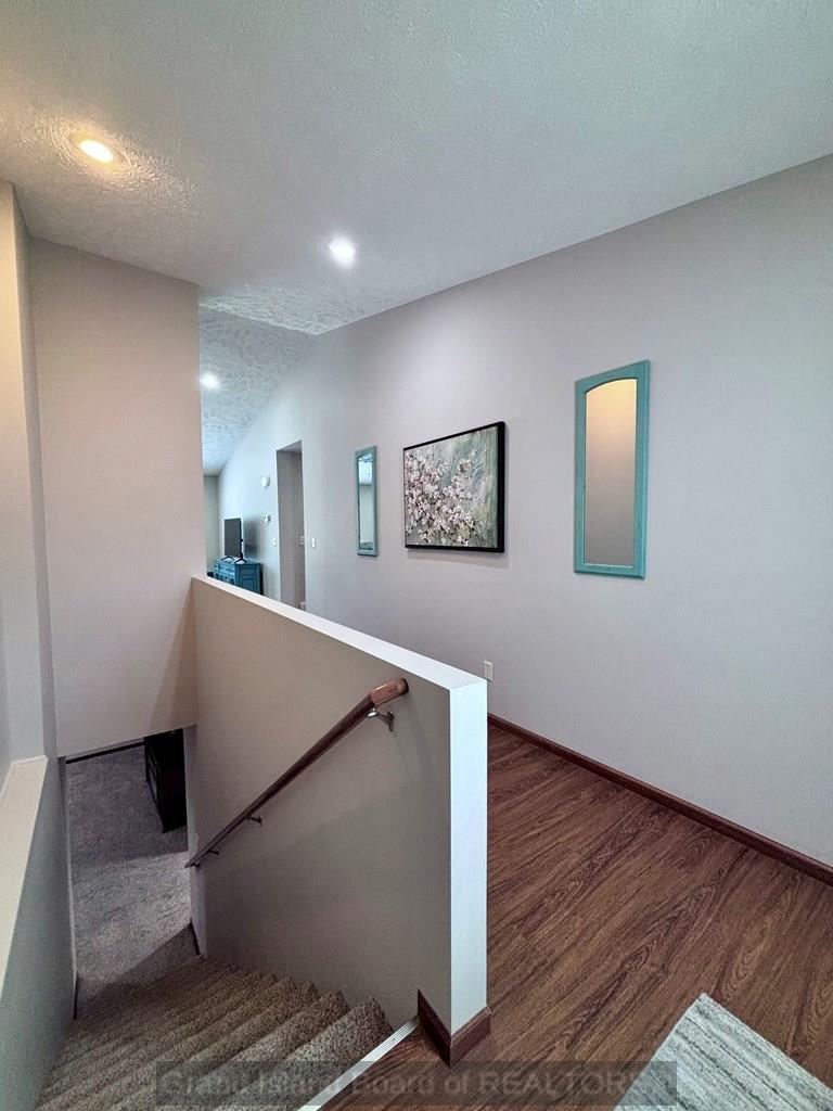 Grand Island, Nebraska 68803, United States, 5 Bedrooms Bedrooms, ,3 BathroomsBathrooms,Residential,Active,162124