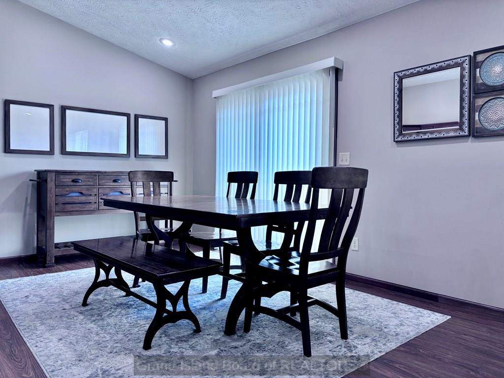 Grand Island, Nebraska 68803, United States, 5 Bedrooms Bedrooms, ,3 BathroomsBathrooms,Residential,Active,162124