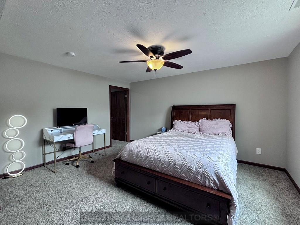 Grand Island, Nebraska 68803, United States, 5 Bedrooms Bedrooms, ,3 BathroomsBathrooms,Residential,Active,162124