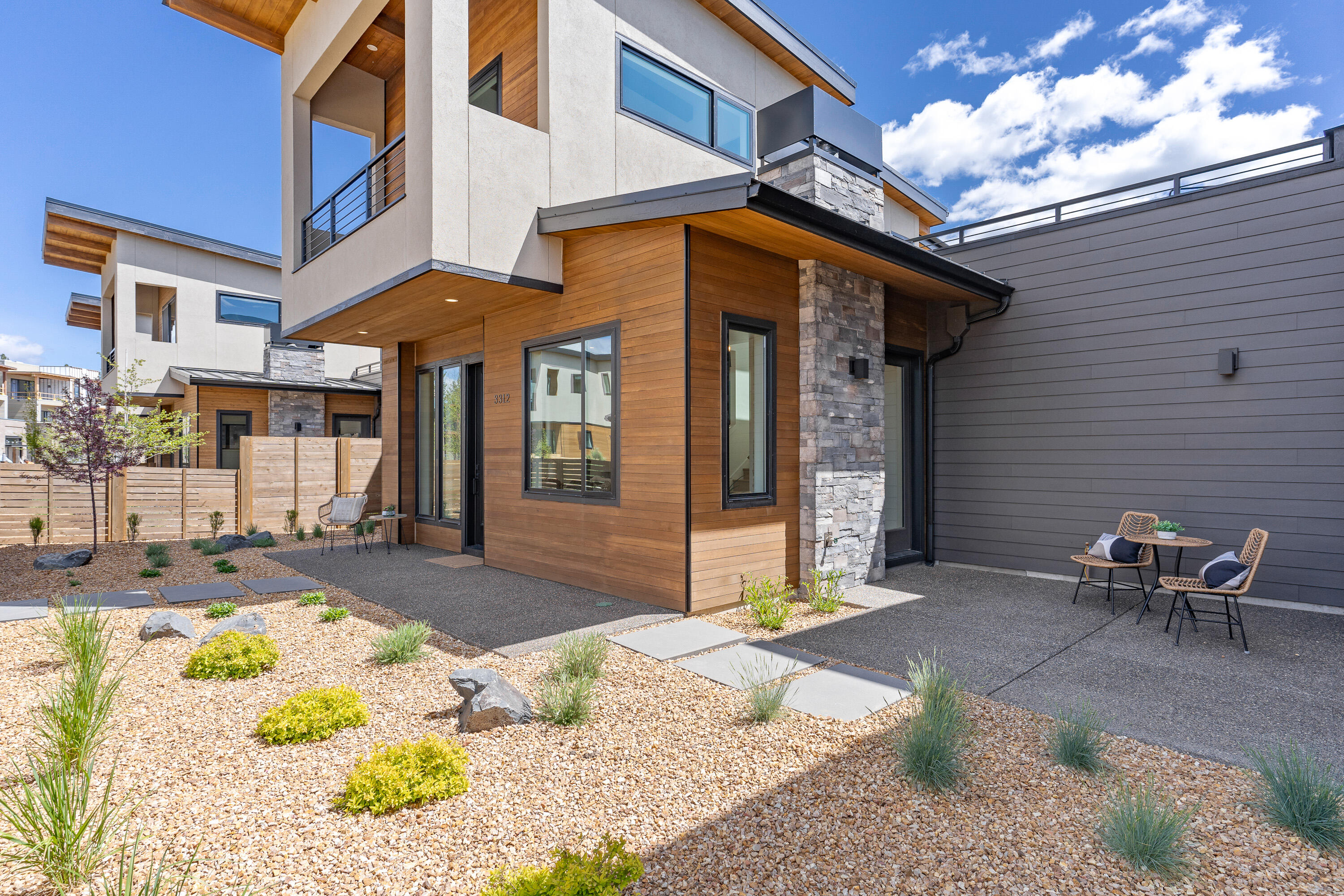 

                                                                             Bend                                

                                    , OR - $1,299,900