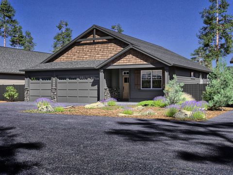 Single Family Residence in La Pine OR 51984 Musket Drive.jpg