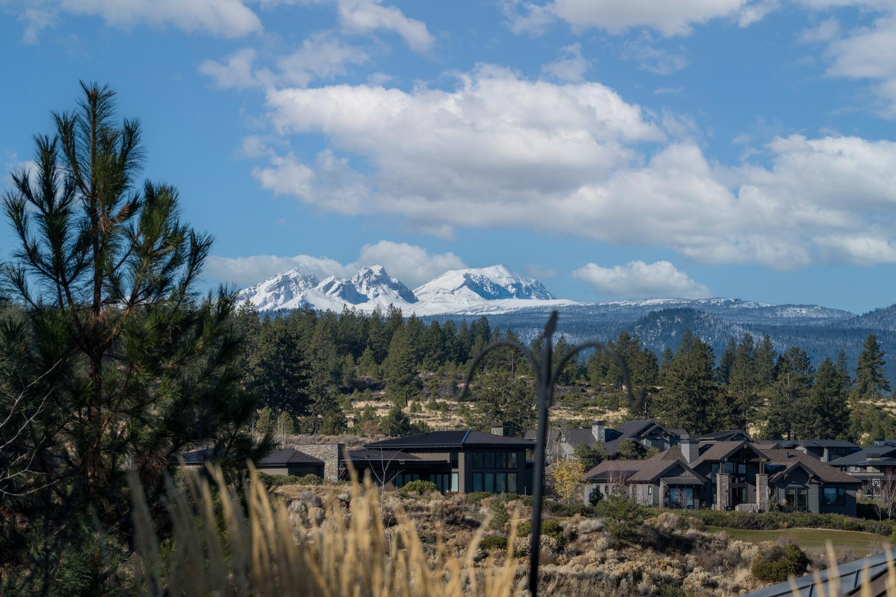 

                                                                             Bend                                

                                    , OR - $1,299,000