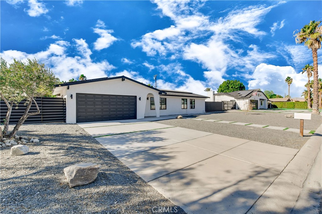 Desert Park Estates (33103) - Residential