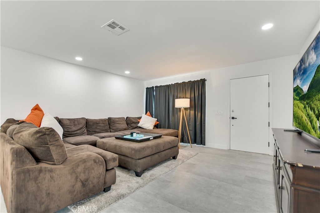 Desert Park Estates (33103) - Residential