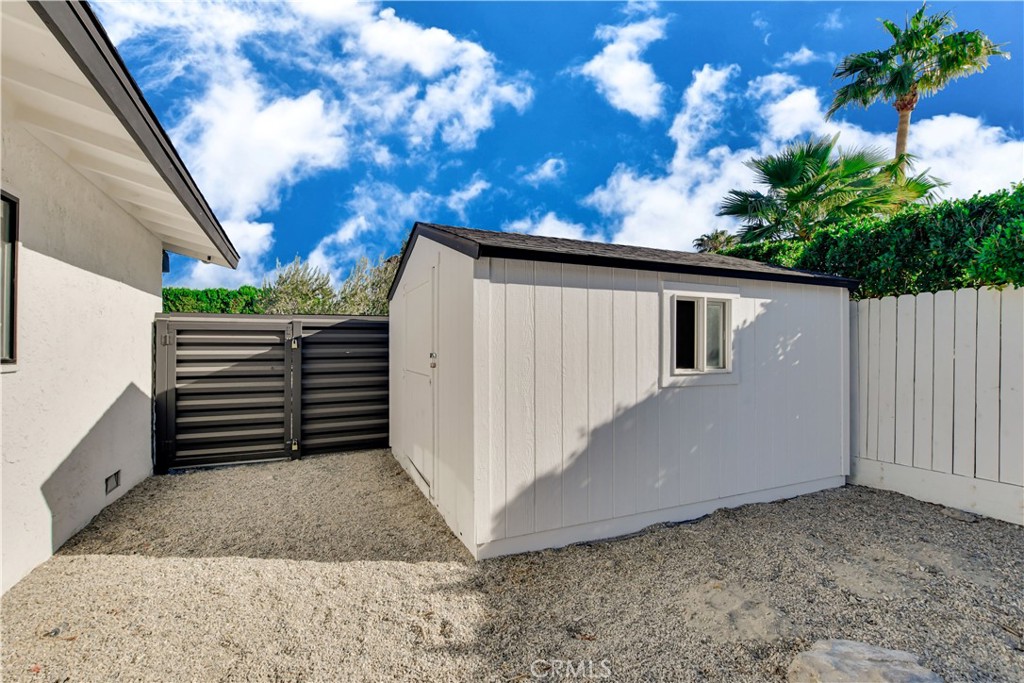 Desert Park Estates (33103) - Residential